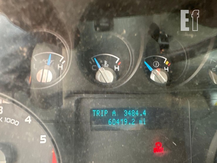 2013-ford-f650-sd-image-23