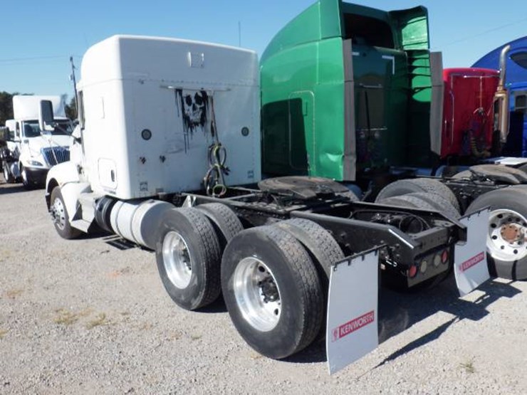 2012-kenworth-t660-image-8