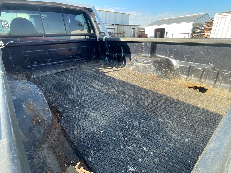 2000-ford-f250-xl-image-24