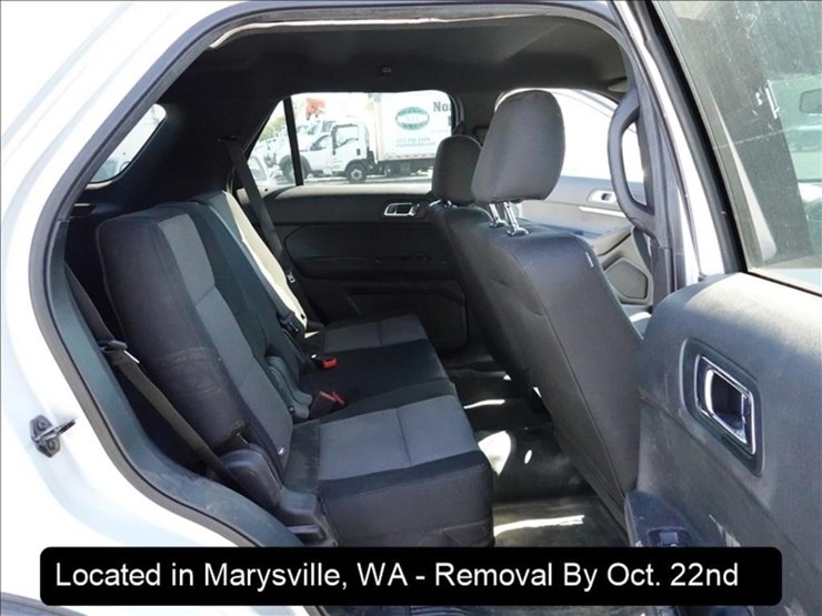 2018-ford-explorer-image-24