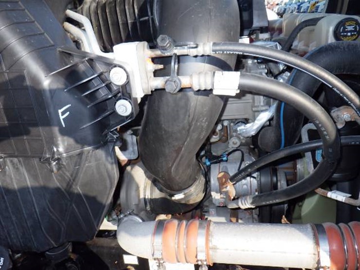 2020-freightliner-cascadia-116-image-15