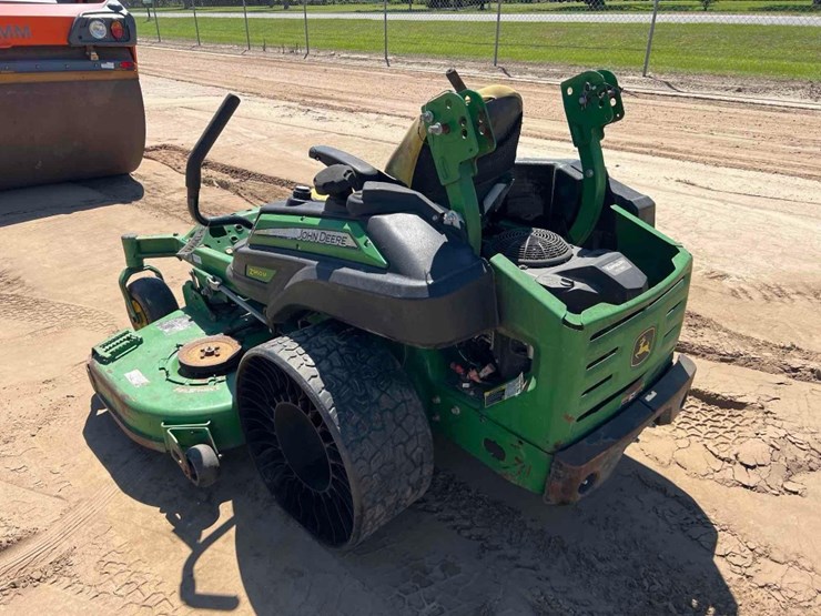2019-john-deere-z960m-image-2