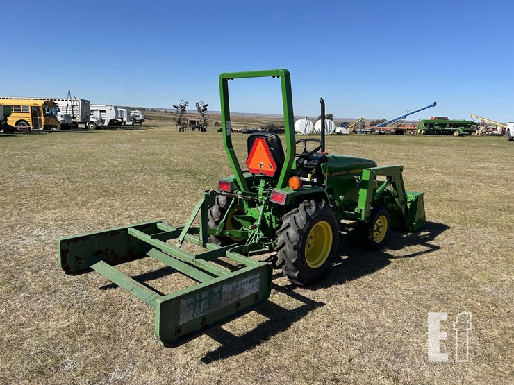 1992-john-deere-670-image-7