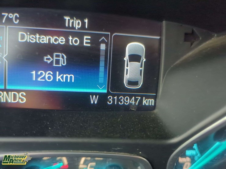 2015-ford-escape-se-image-7