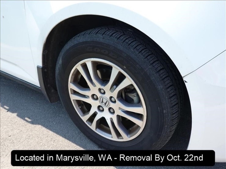 2011-honda-odyssey-image-18