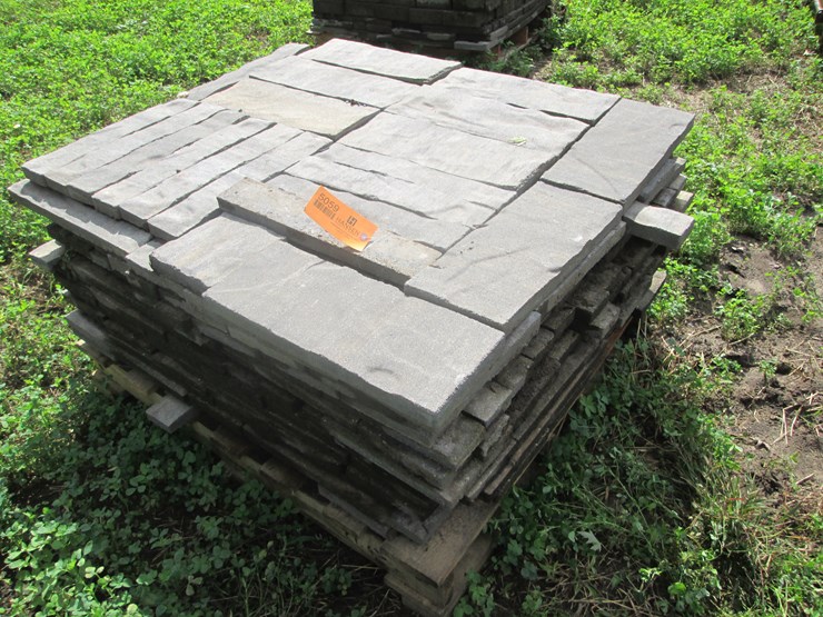 #5059-•-(2)-pallets-of-landscape-block-image-1