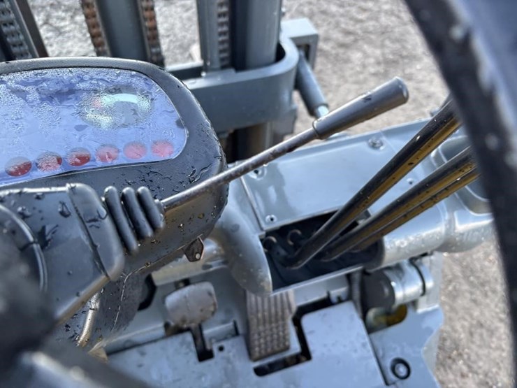 komatsu-fg20st-12-image-22