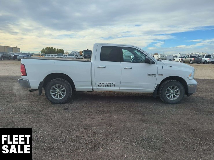 2013-ram-1500-slt-image-20