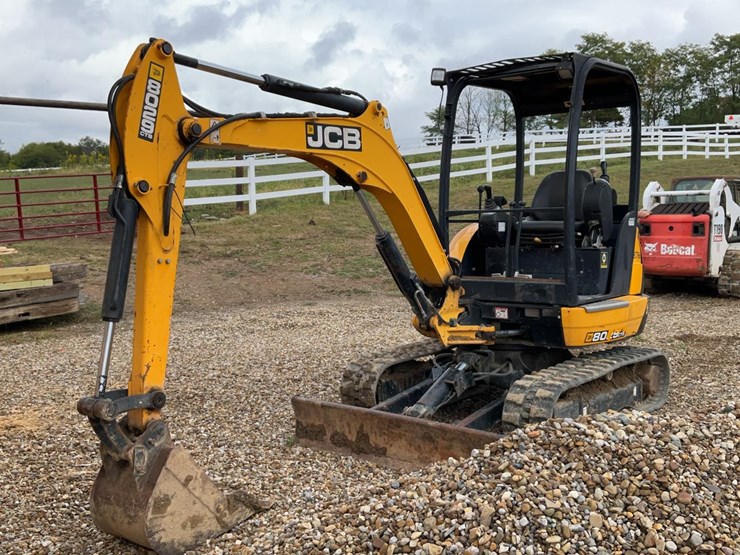 2017-jcb-8029cts-image-6