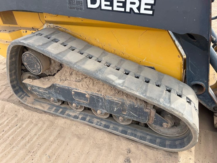 deere-325g-image-13