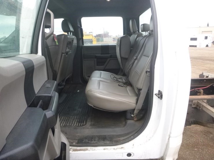 ford-f550-image-12