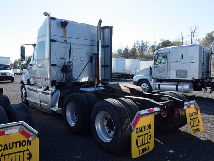 2015-international-prostar-image-11