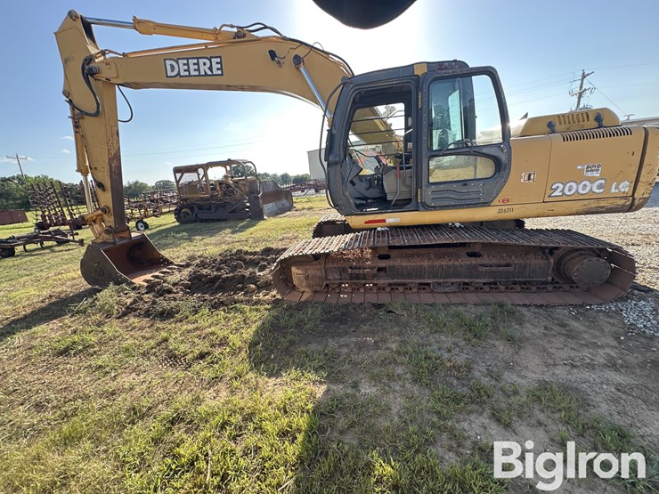 2002-deere-200c-lc-image-8