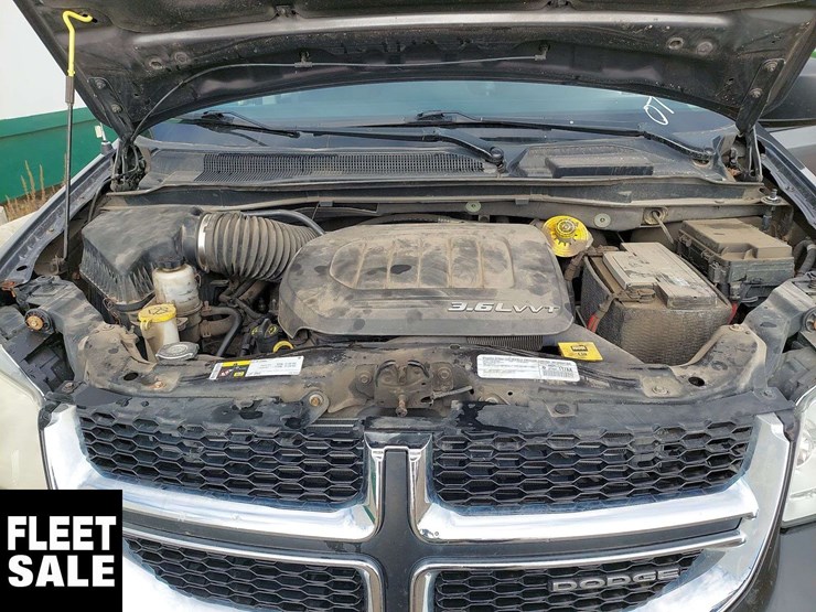 2015-dodge-grand-caravan-image-20