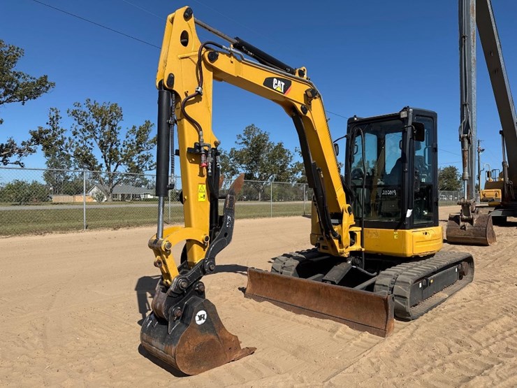 2020-caterpillar-305e2-cr-image-2