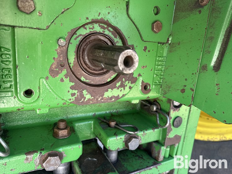 john-deere-7230-premium-image-12