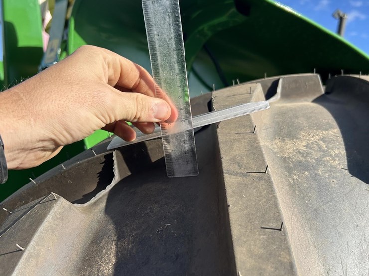 john-deere-4020-image-37
