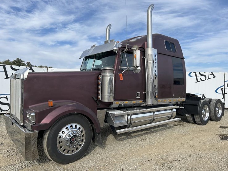 western-star-4964ex-image-1