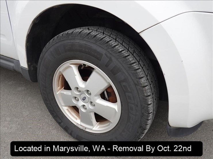 2012-ford-escape-image-17