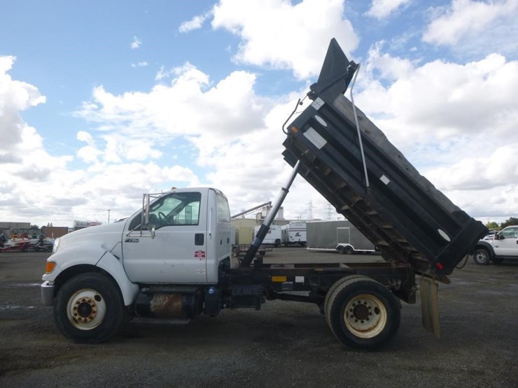 2015-ford-f750-image-7