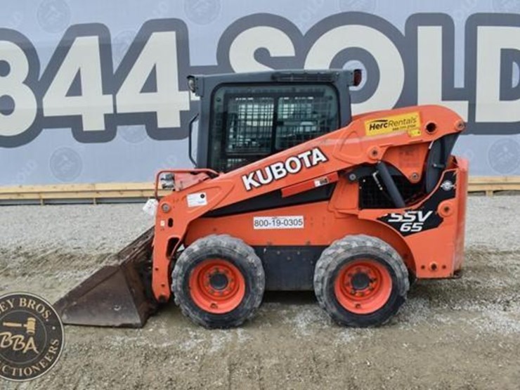 2017-kubota-ssv65-image-8