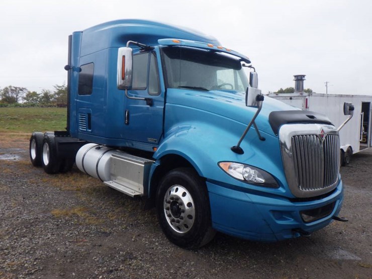 2016-international-prostar-image-2