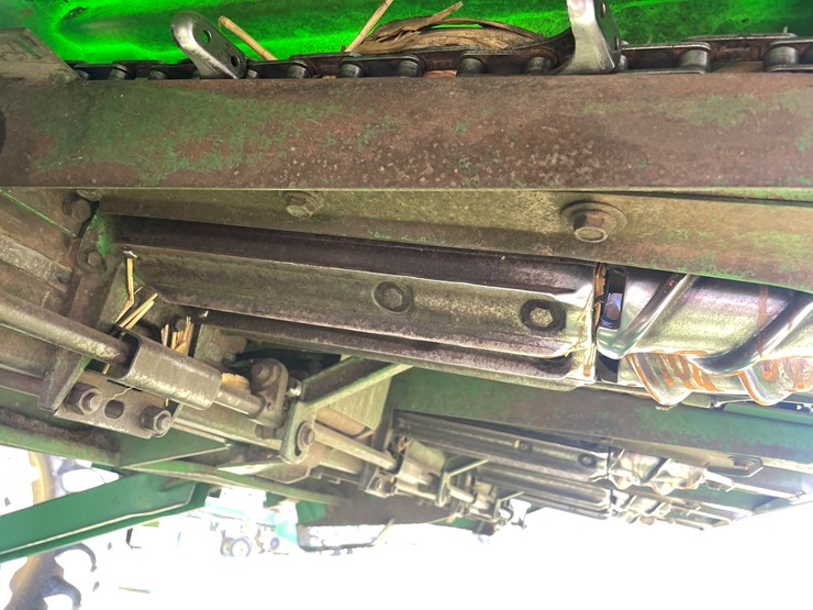 john-deere-693-image-13