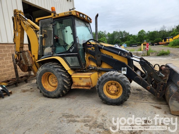2003-caterpillar-420d-it-image-3