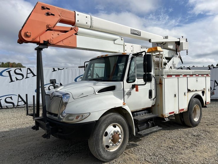 2006-international-durastar-4300-image-1
