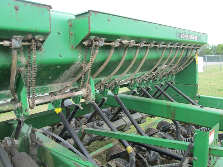 john-deere-750-image-25