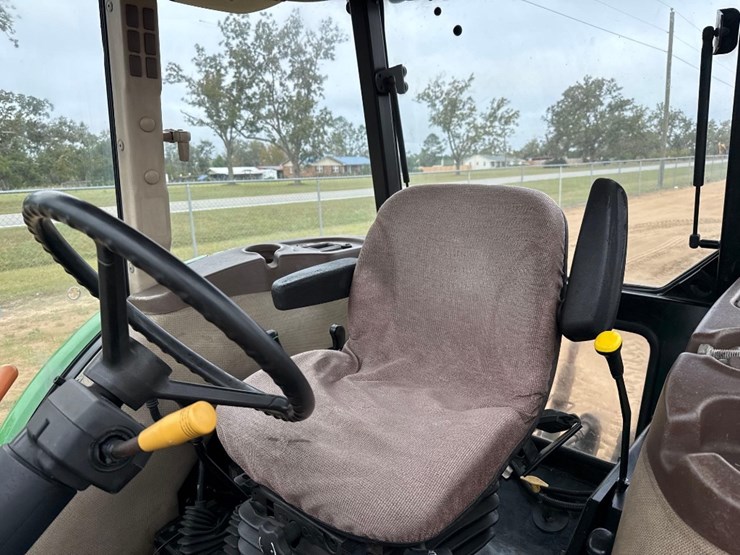 john-deere-5083e-image-19