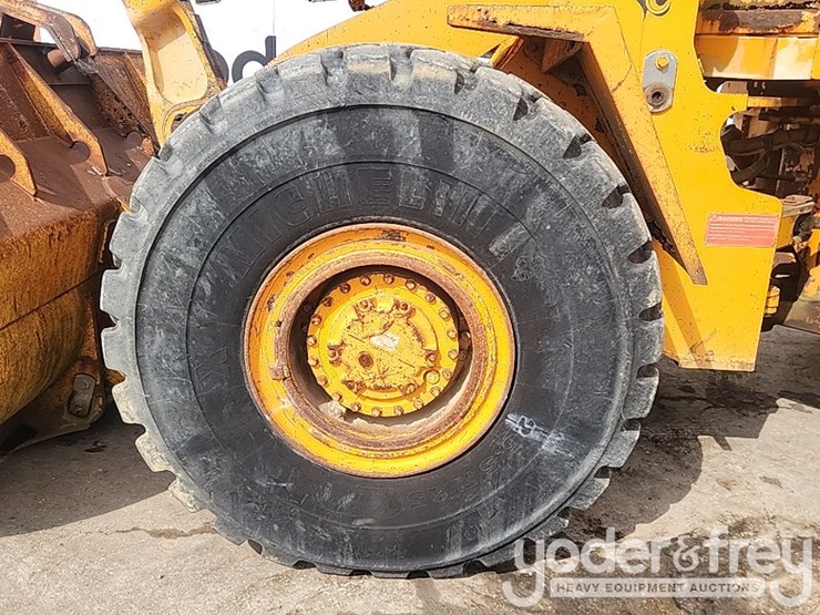 caterpillar-966d-image-10
