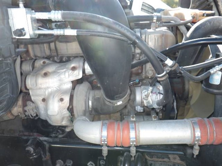 2019-freightliner-cascadia-113-image-14