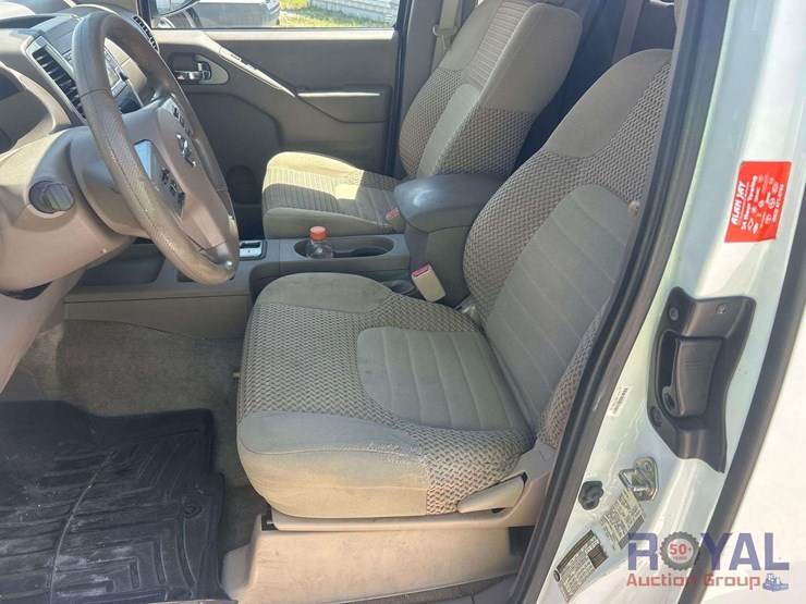 2017-nissan-frontier-image-13