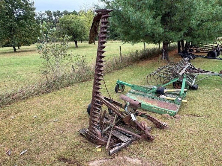 john-deere-no.8-image-1