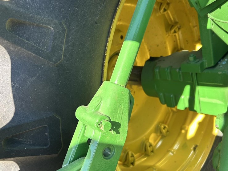 john-deere-8450-image-31