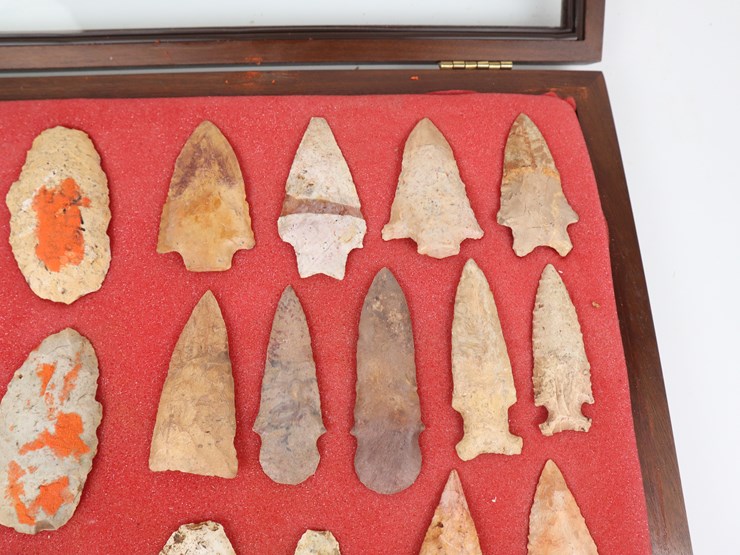 #69-•-#4175-•-(20)-framed-repaired-native-american-artifacts-image-5