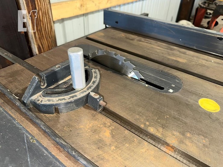 craftsman-10"-table-saw-image-4