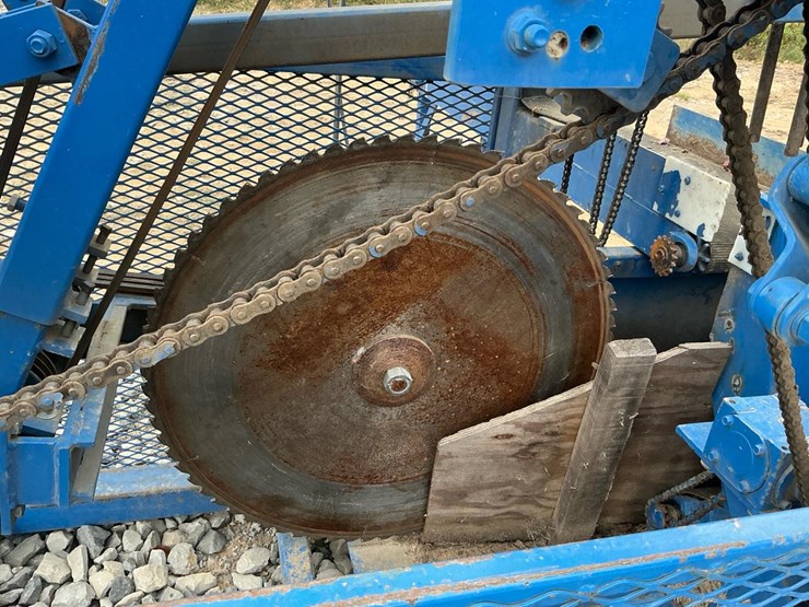 #136-•-2020-hershberger-slab-saw-image-19