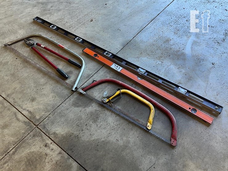 unknown-assorted-levels,-saws-image-1