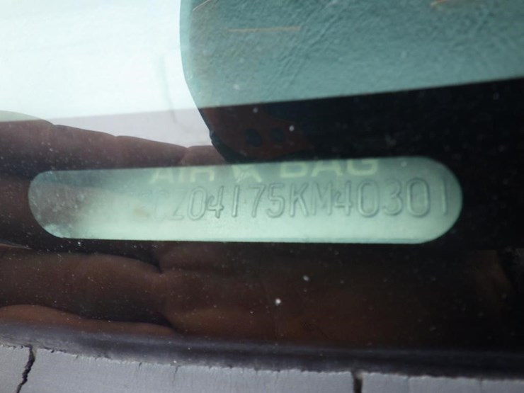 2005-mazda-tribute-image-15