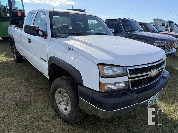 2006-chevrolet-2500hd-image-20