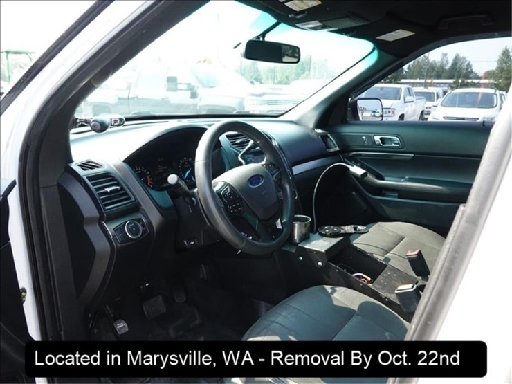 2017-ford-explorer-image-5