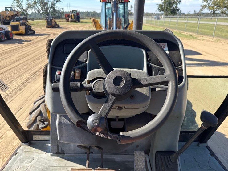 caterpillar-420d-it-image-24