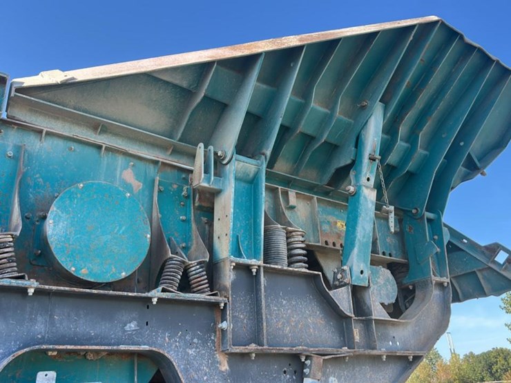 #119-•-2017-powerscreen-trakpactor-500-horizontal-impact-crusher-image-23
