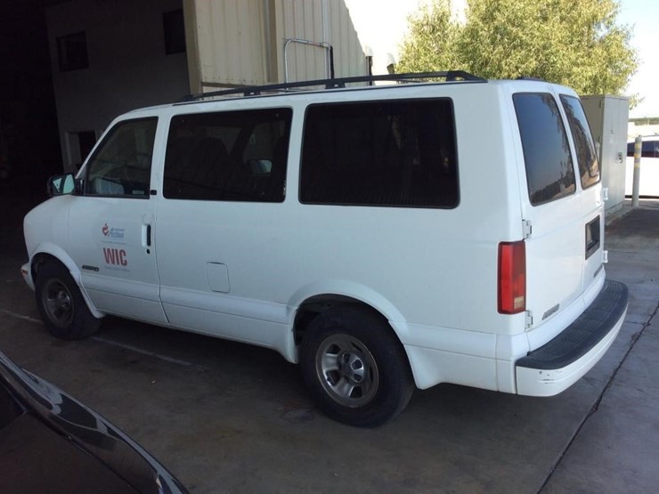 2002-chevrolet-astro-image-3