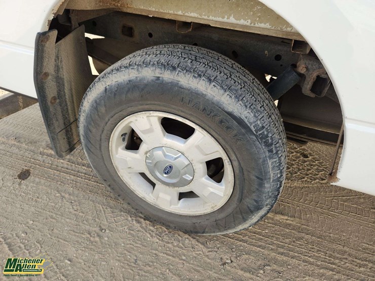 2013-ford-f150-image-33