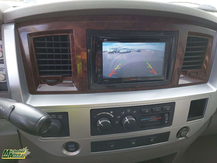 2009-dodge-ram-3500-image-9