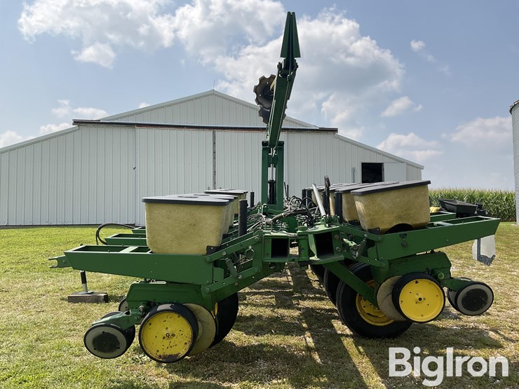 1981-john-deere-7000-image-8