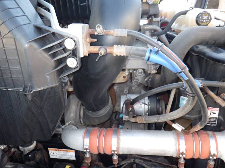 2019-freightliner-cascadia-116-image-17